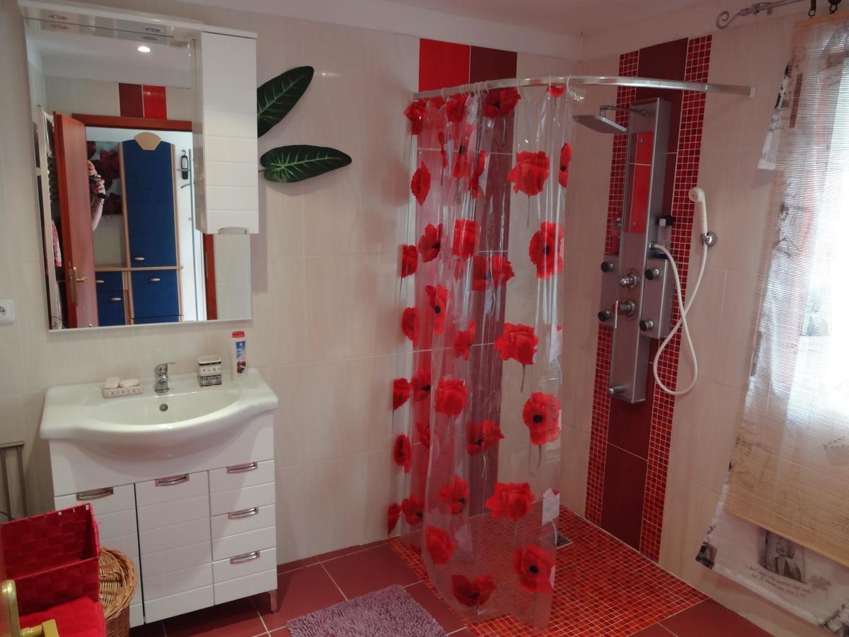 App Tony Beroun Apartment Exterior photo